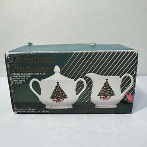 Jamestown China Christmas Treasure Porcelain Sugar and Creamer Set‎ 24K Gold VTG